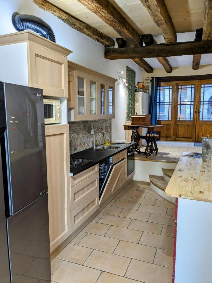 Le Quatorze, Au Coeur De Najac Villa Bagian luar foto