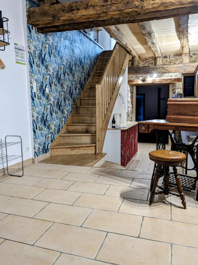 Le Quatorze, Au Coeur De Najac Villa Bagian luar foto