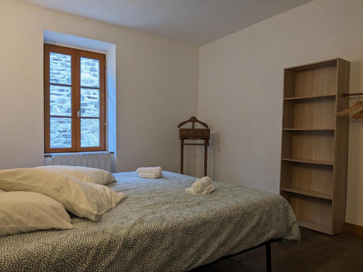 Le Quatorze, Au Coeur De Najac Villa Bagian luar foto