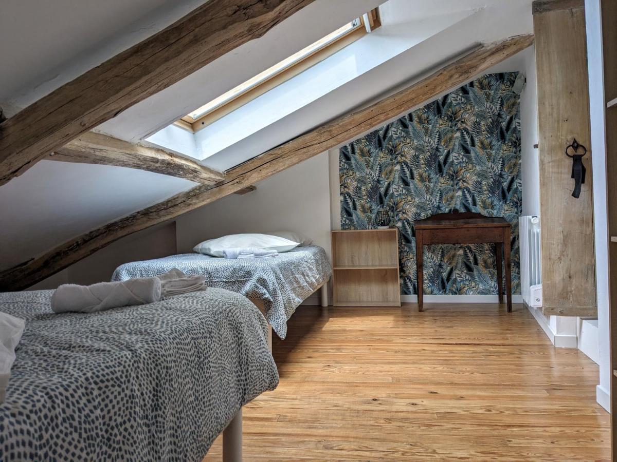 Le Quatorze, Au Coeur De Najac Villa Bagian luar foto