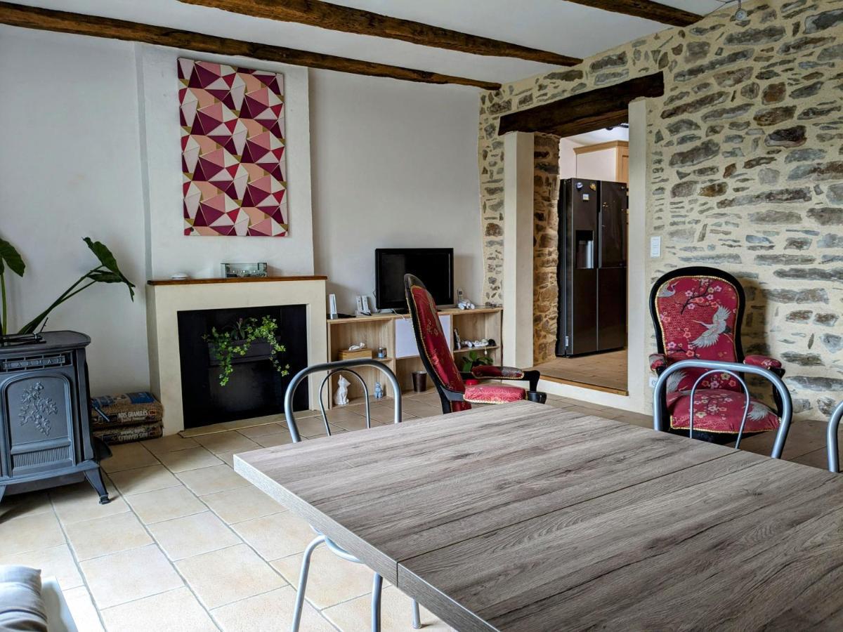 Le Quatorze, Au Coeur De Najac Villa Bagian luar foto